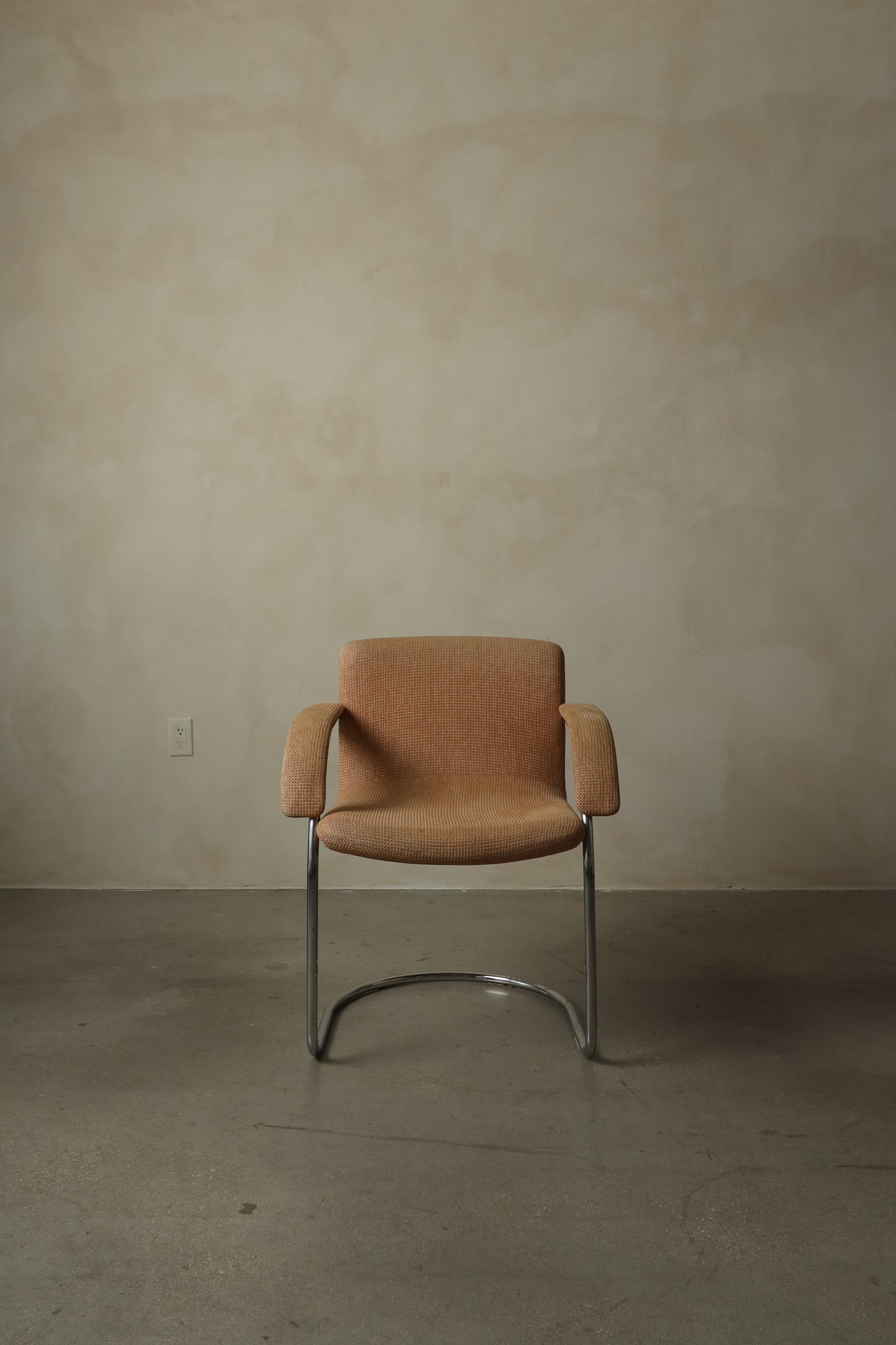 Set of 8 Saporiti Italia Cantilever Dining Chairs, 1970s